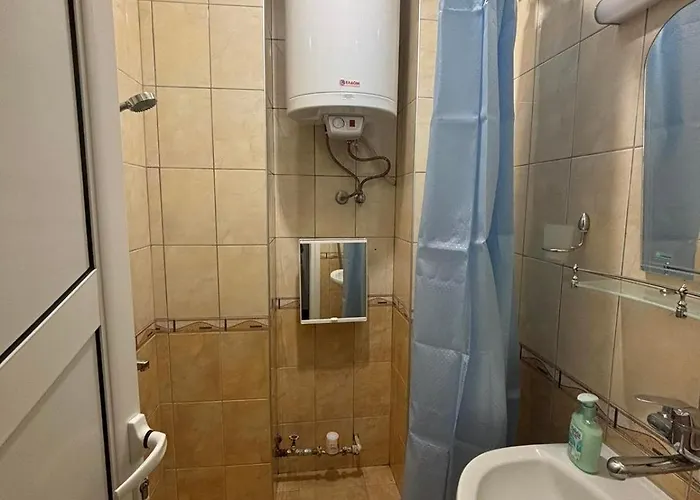 за гости весела Апартаменты Бургас